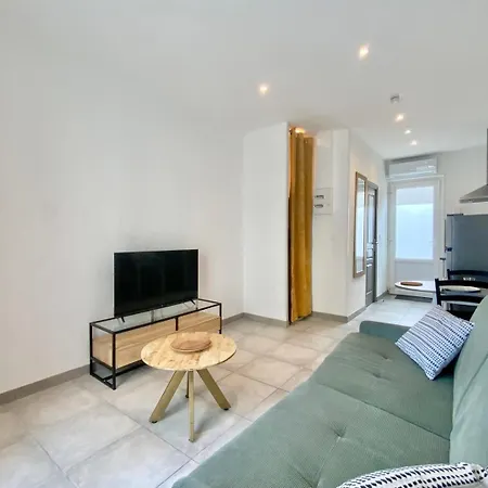 Le Sully, Confort En Centre & Climatise Apartment Nimes