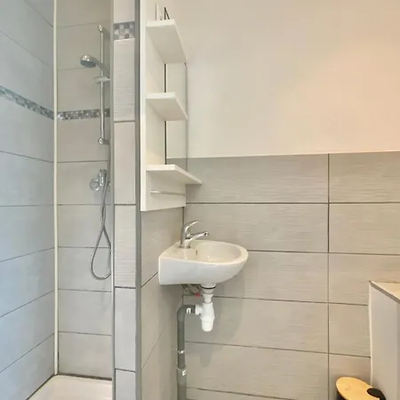 Le Sully, Confort En Centre & Climatise 公寓 尼姆