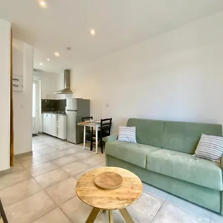 公寓 Le Sully, Confort En Centre & Climatise 尼姆