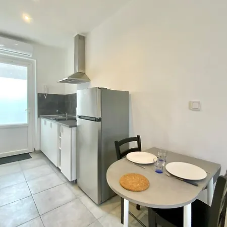 公寓 Le Sully, Confort En Centre & Climatise 尼姆