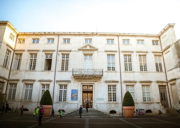 Le Sully, Confort En Centre & Climatise * Nîmes